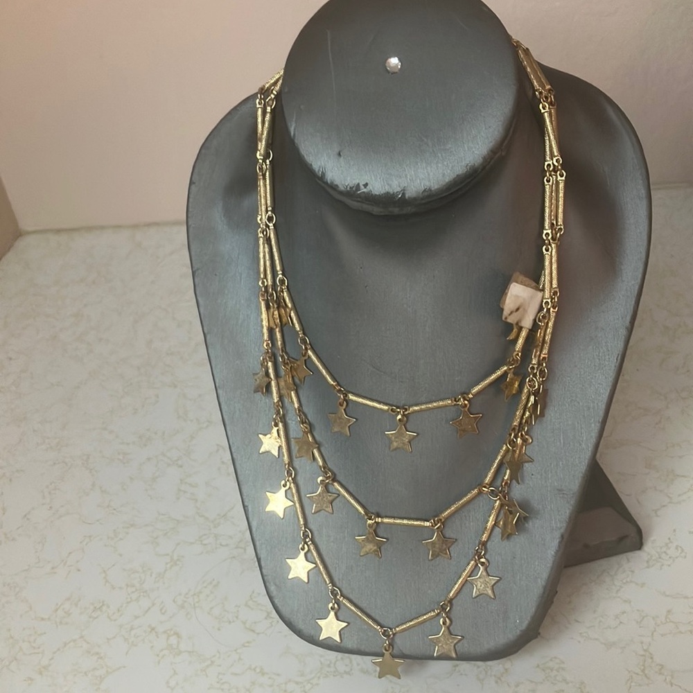 FINAL MARKDOWN Gold Star Charm Necklace